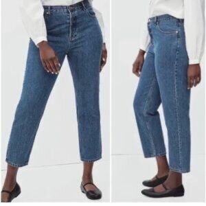 Everlane The Curvy Cheeky 90's Straight Leg High Rise
Button Fly Jeans | size 29